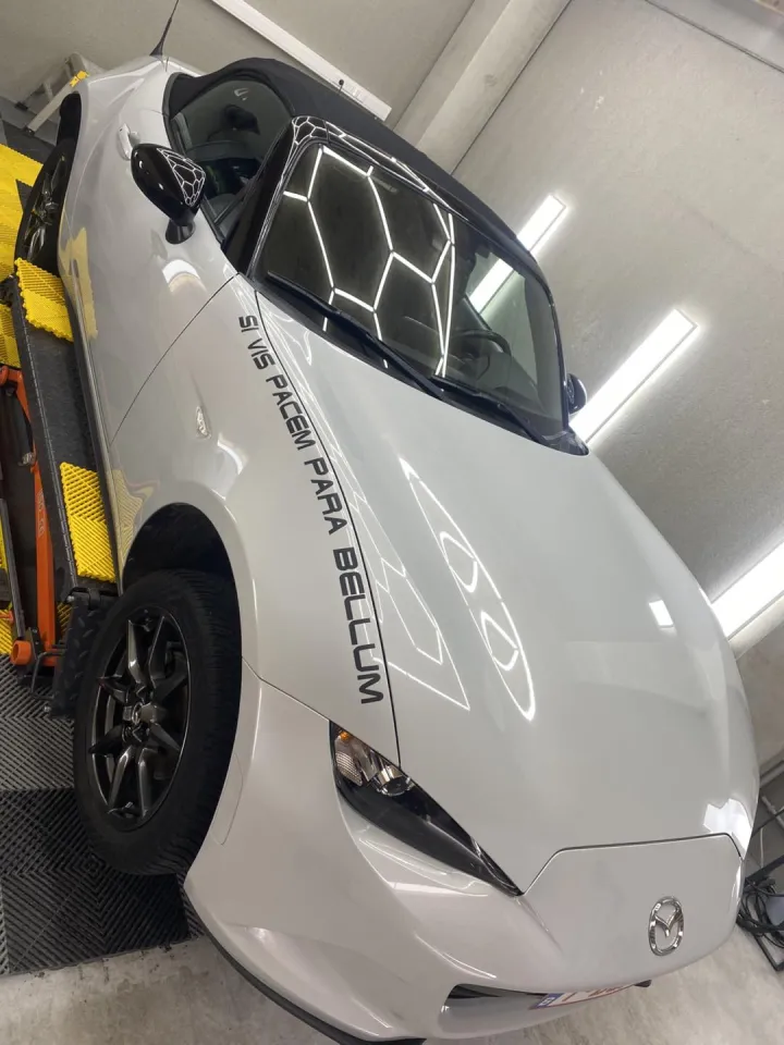 Rénovation de capote pour voiture cabriolet à Huy