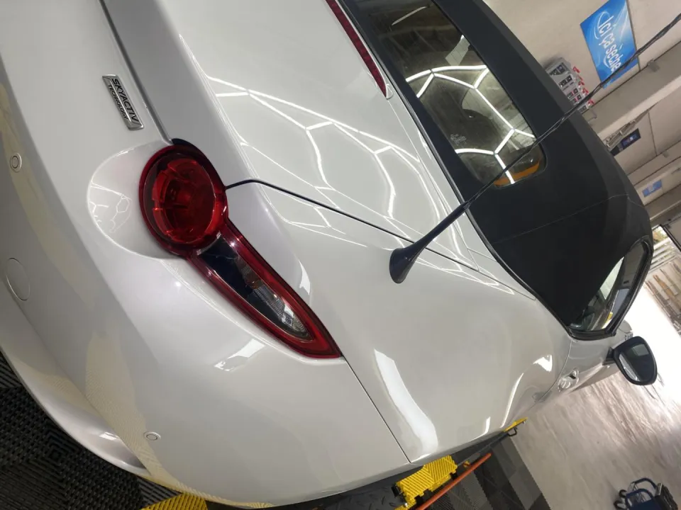 repigmentation de capote de cabriolet