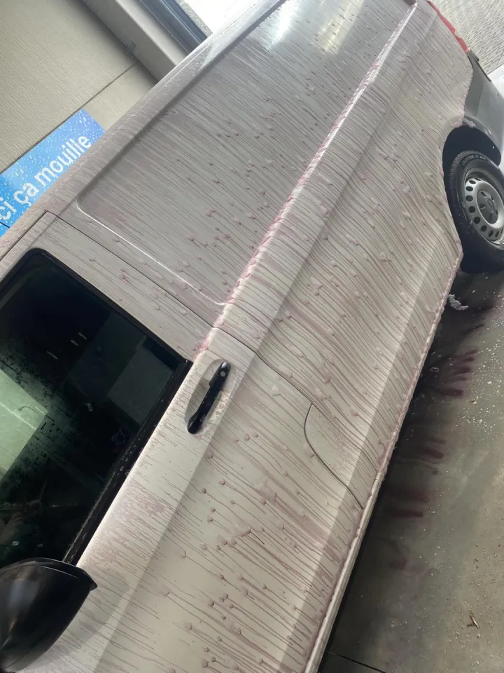 Nettoyage extérieur auto haut de gamme
